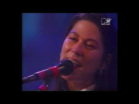 Breeders: Divine Hammer live (mid-90s)