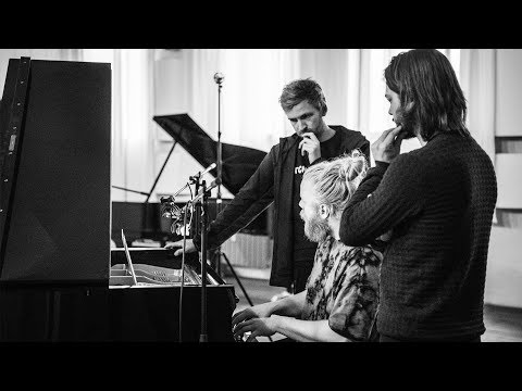 Kiasmos &amp; Högni - Zebra (1+1=X)